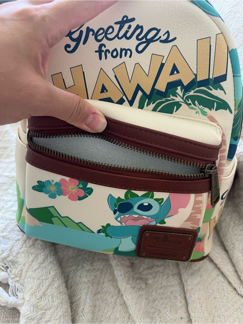 Disney Loungefly Stitch Aloha Poster Mini Backpack - Picture 8 of 8